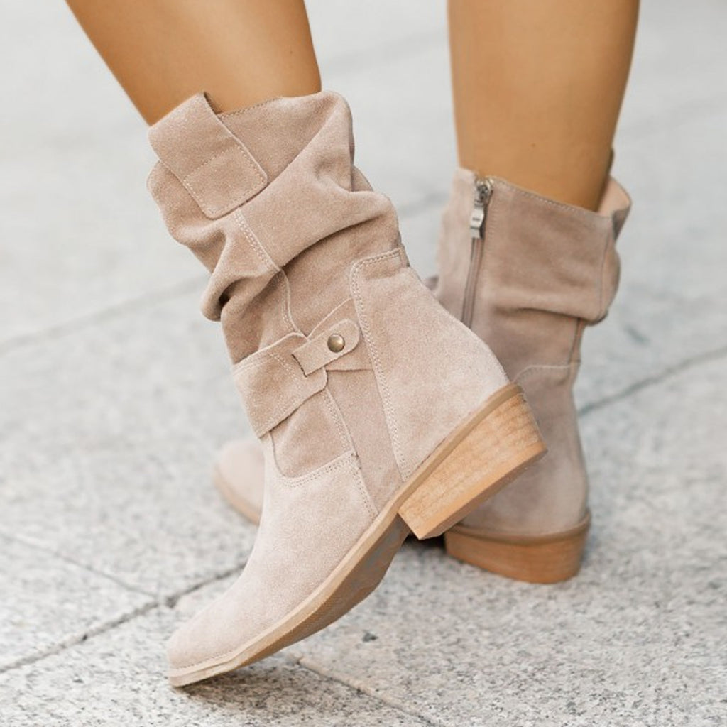 Low heeled suede pleated womens boot
