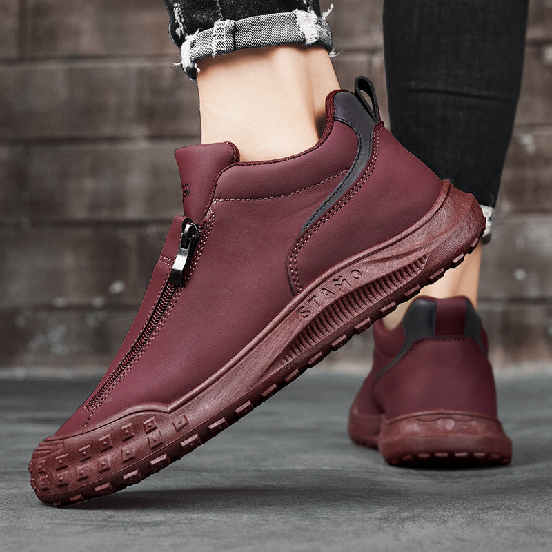 Men's sports and casual shoe