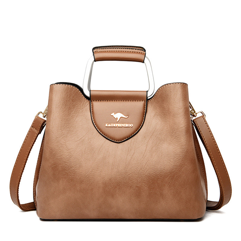Versatile hand and shoulder bag