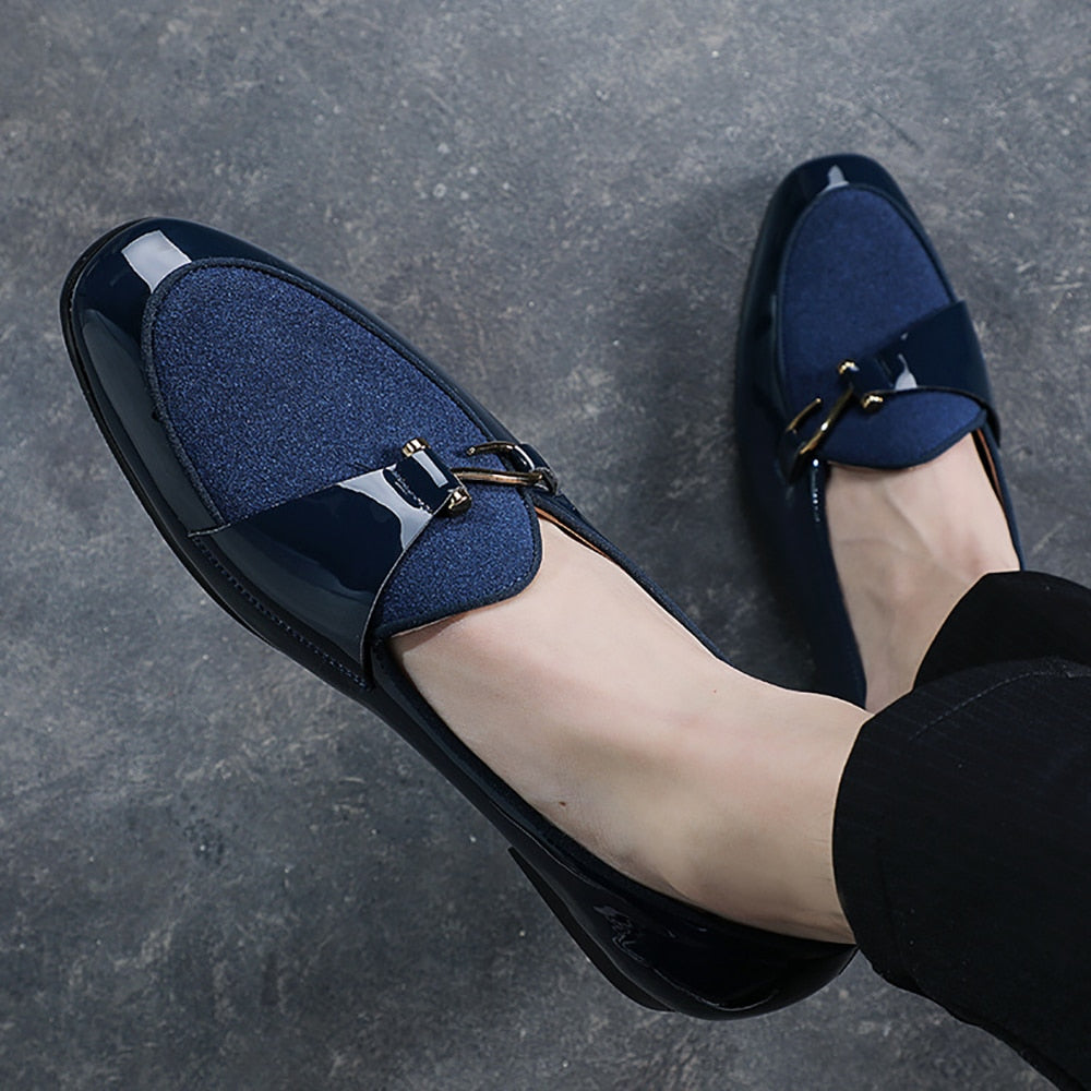 Men's fashionable suede & hook loafers