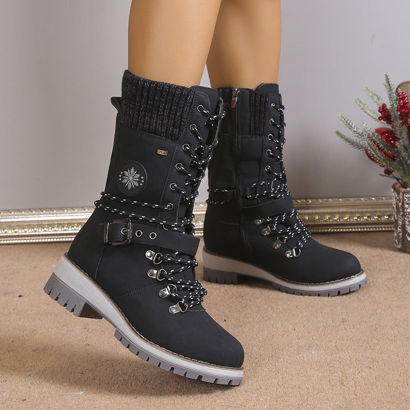 Snow boots