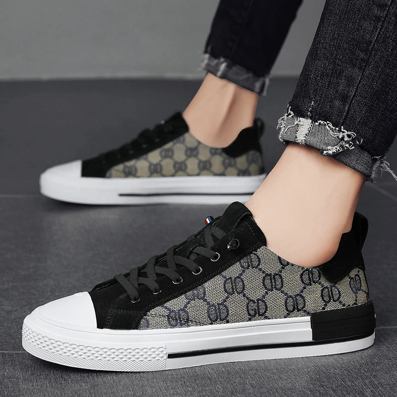 Leisure canvas shoes
