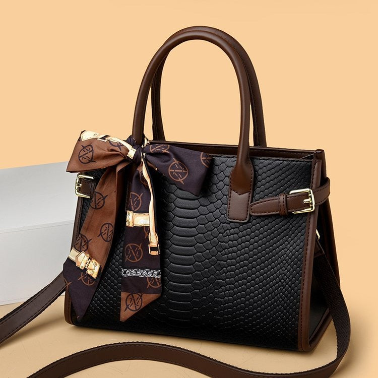 Snakeskin patterned stylish bag