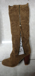 High heeled cuffed boots
