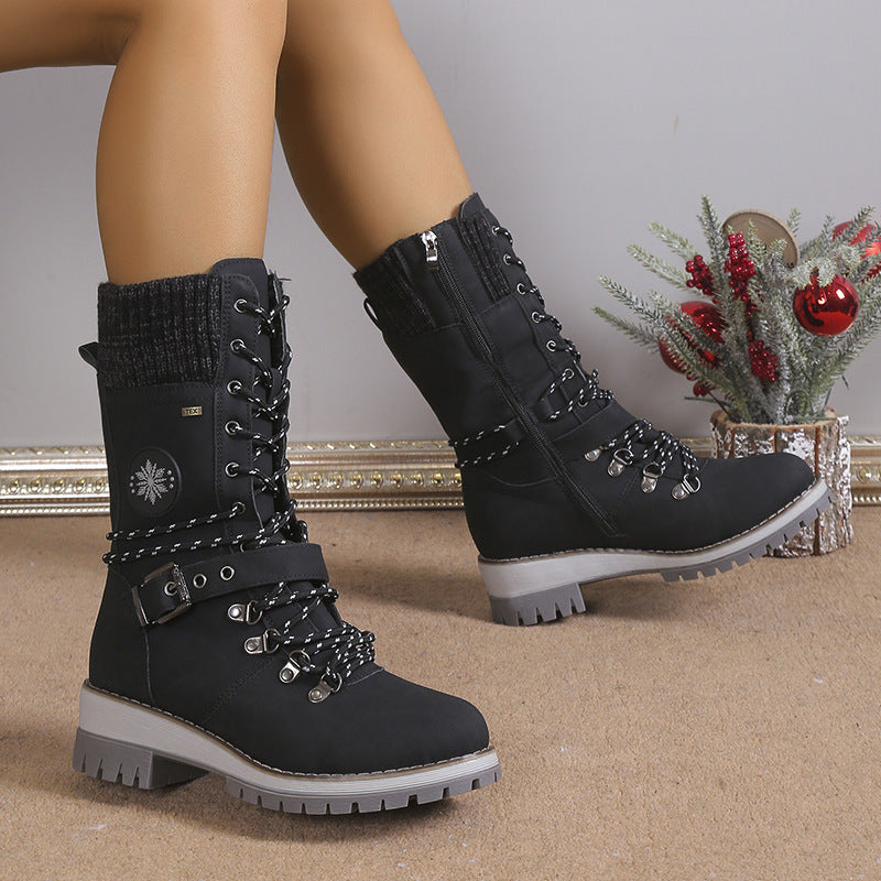 Snow boots
