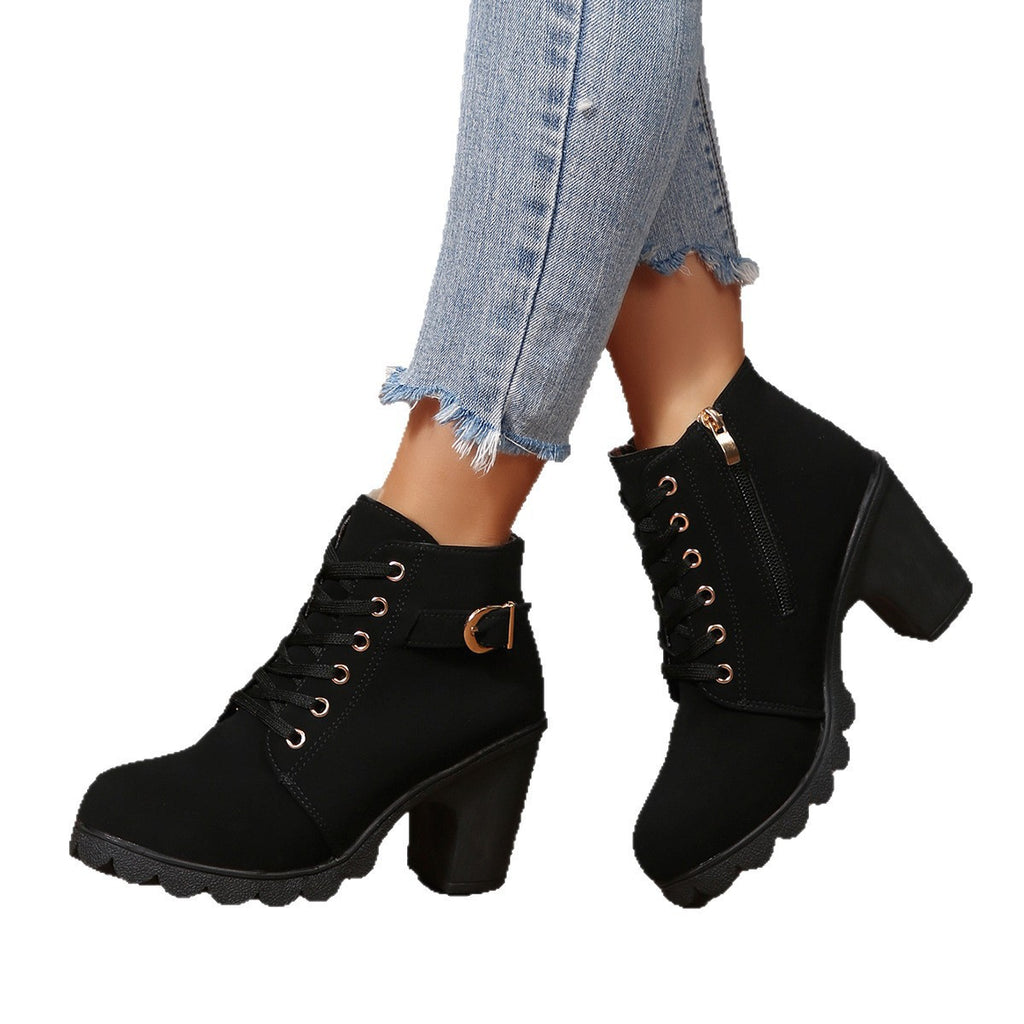 Ladies chunky heel boot