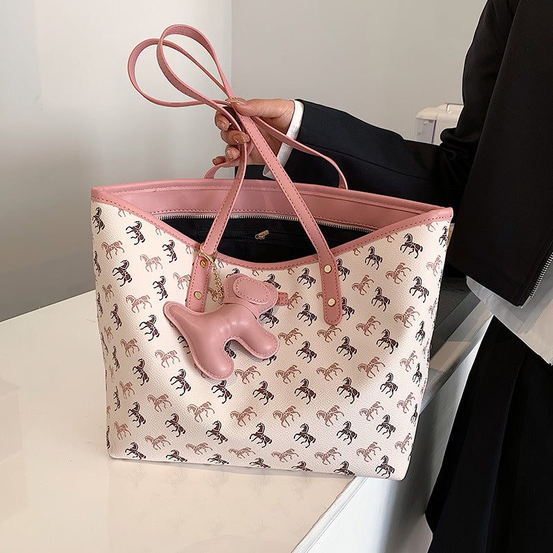 Trendy Tote Bag