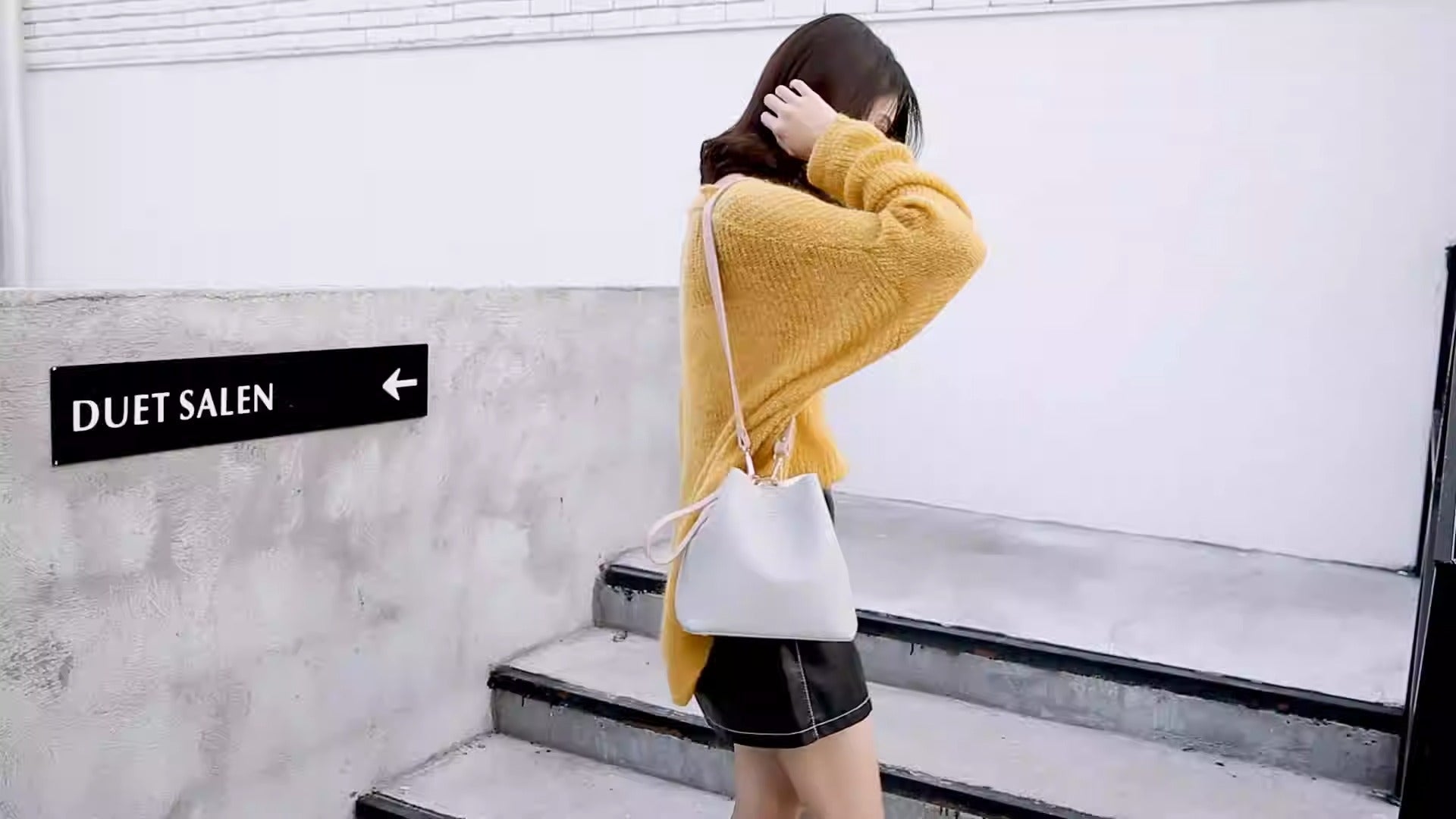 Designer large capacity shoulder bag