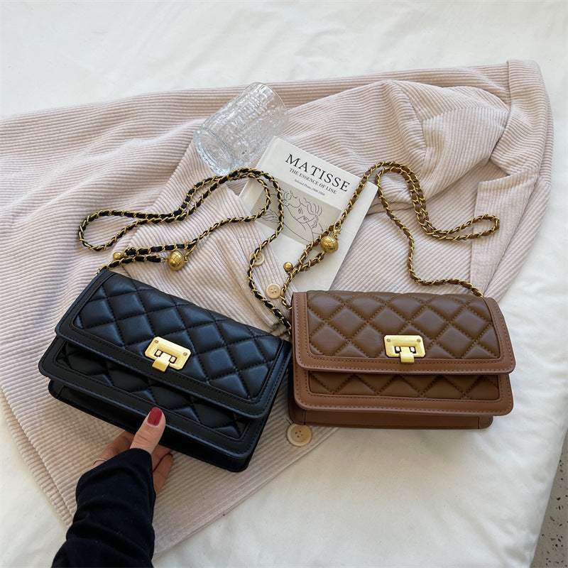 Stylish shoulder bag