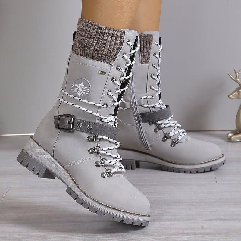 Snow boots