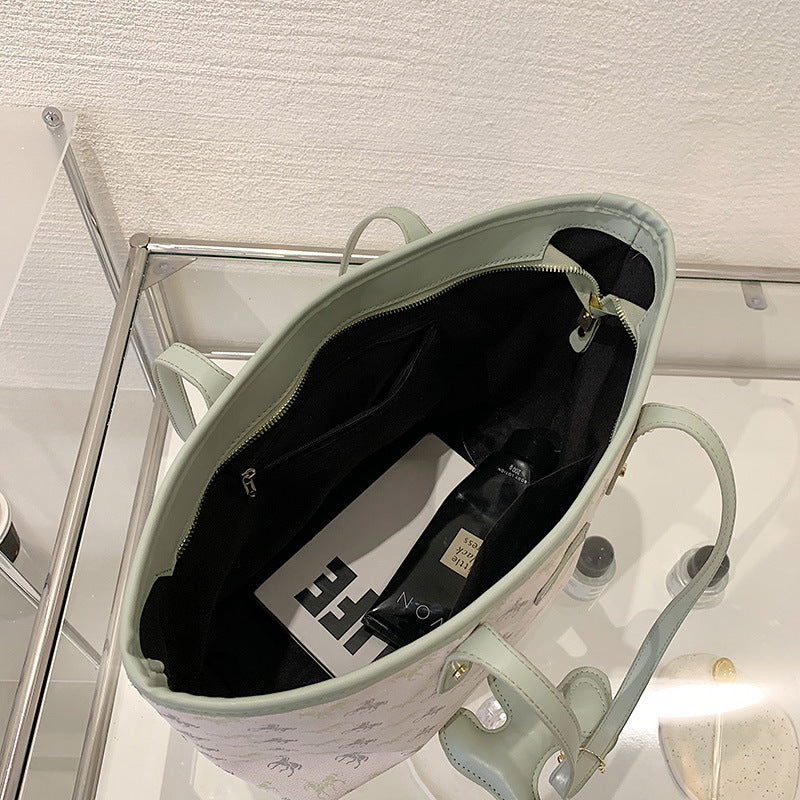 Trendy Tote Bag