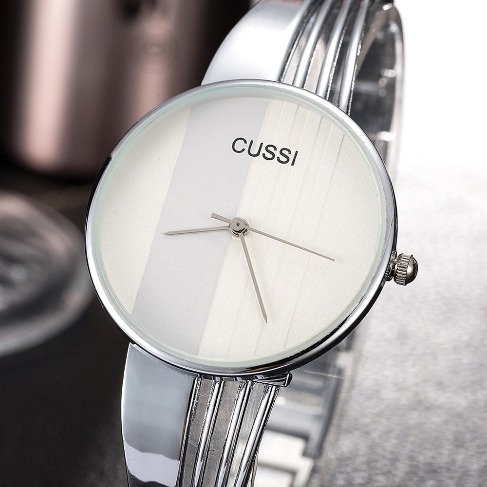 Ladies bracelet quartz watch