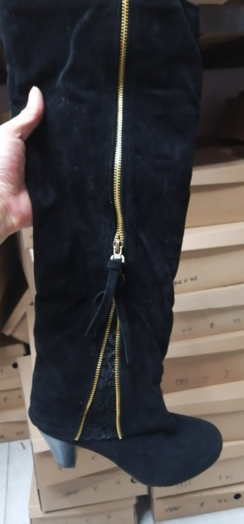 High heeled cuffed boots
