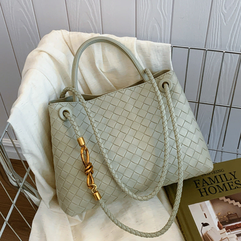 Woven style handbag