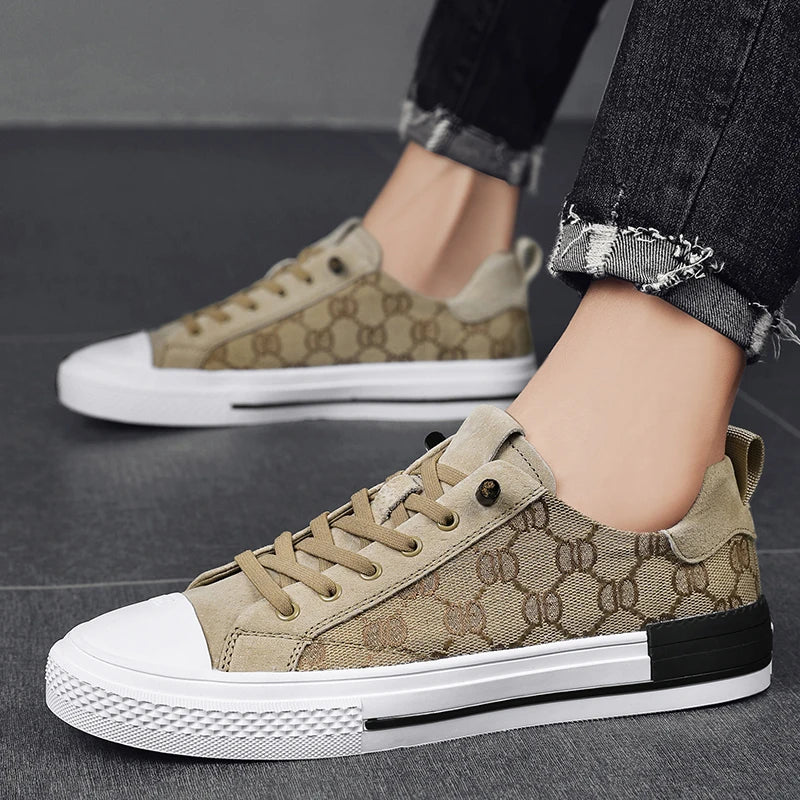 Leisure canvas shoes