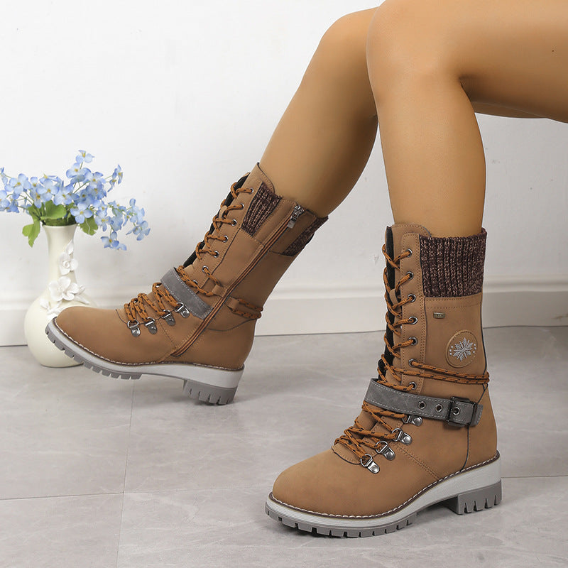 Snow boots