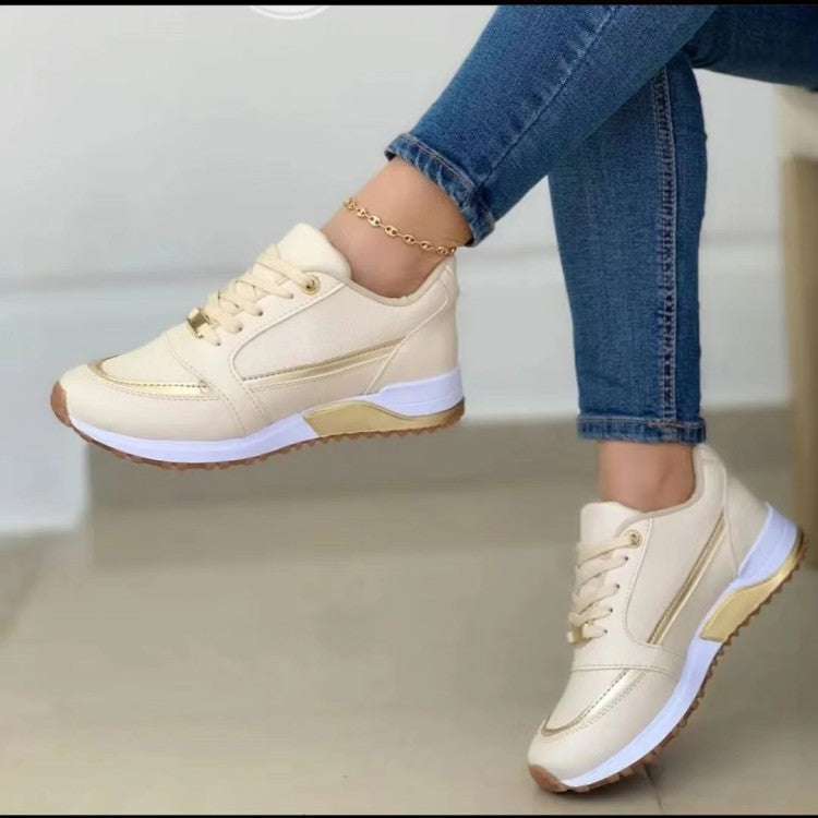Color blocked casual sneakers