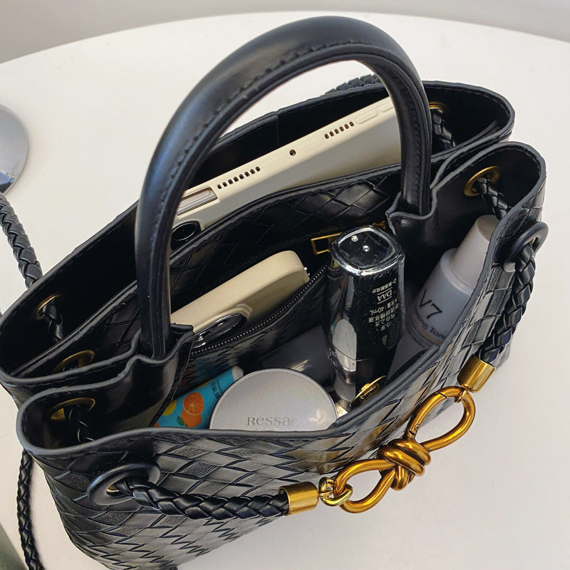 Woven style handbag